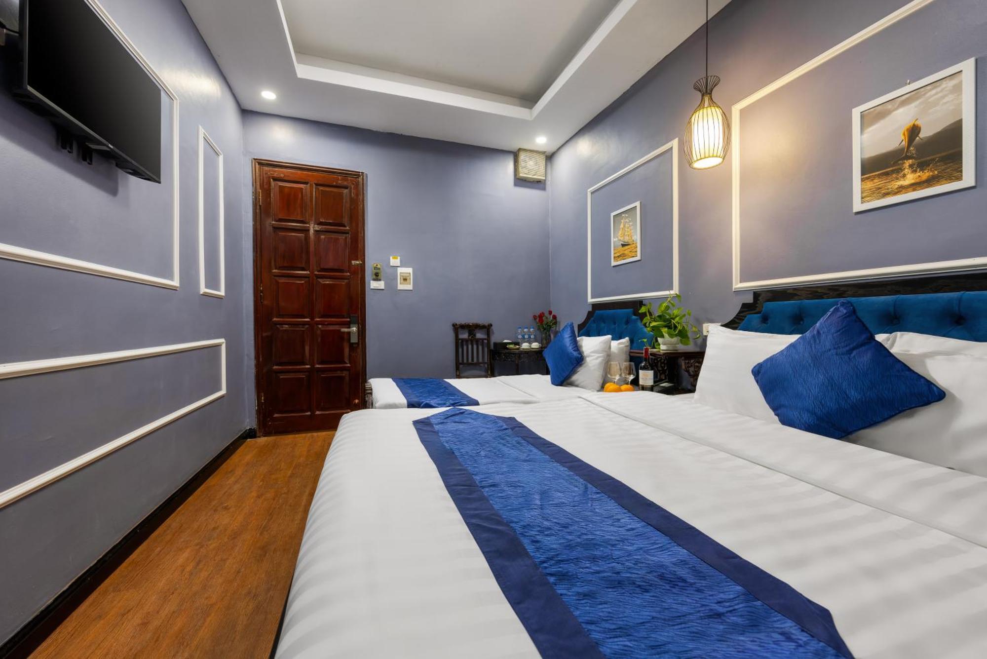 Amanda Boutique & Travel Hanoi
