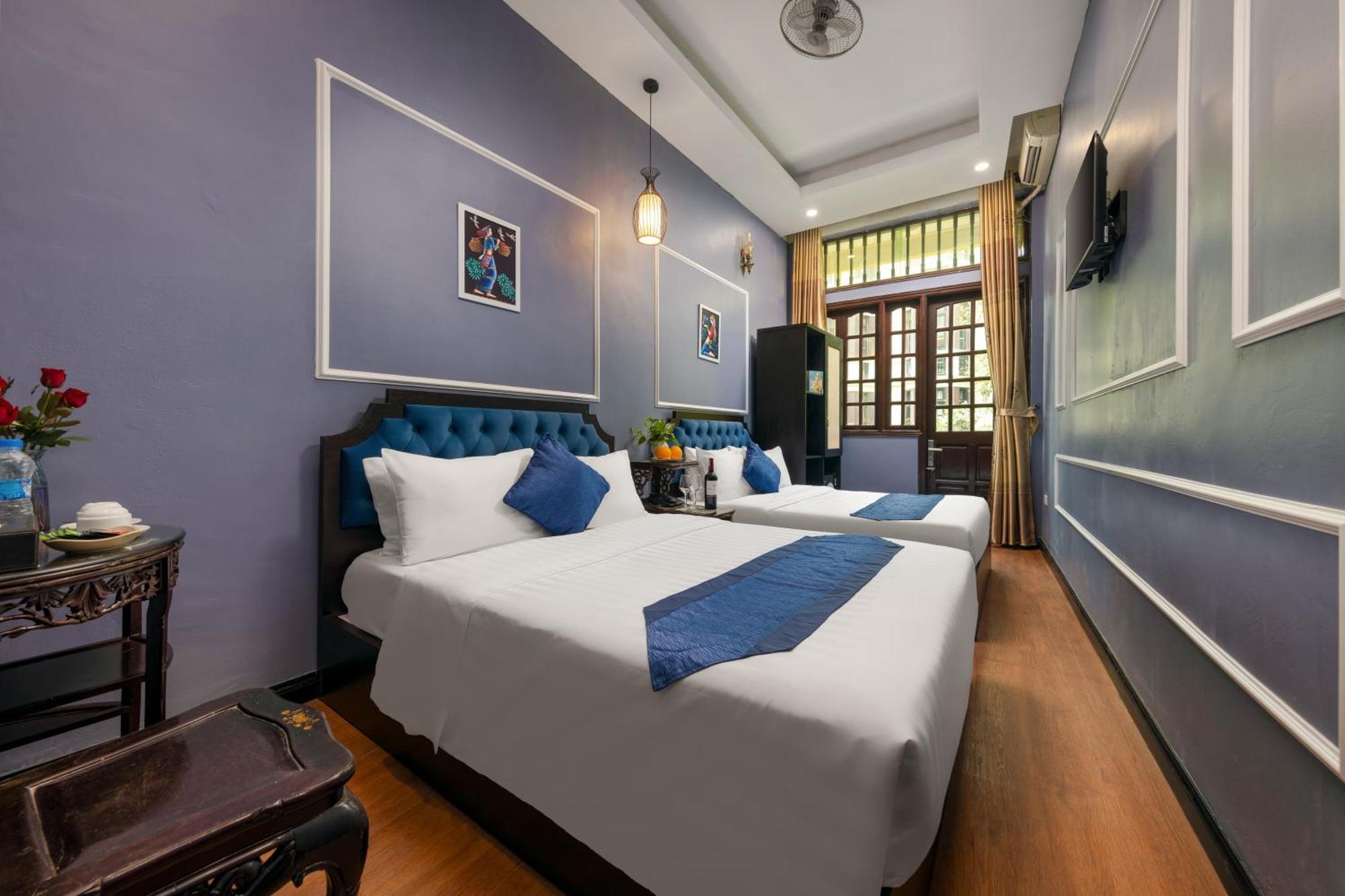 Amanda Boutique & Travel Hanoi